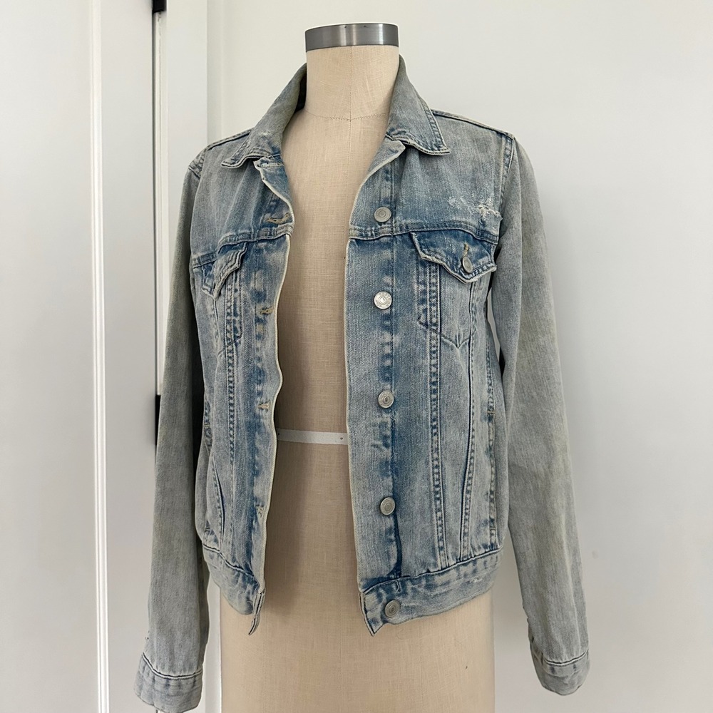 Topshop Moto Light‎ Wash Distressed Denim Jacket Womens Size XS US 2